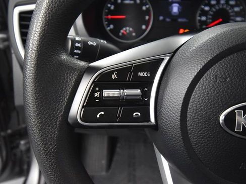 Used 2021 Kia Seltos LX image 25