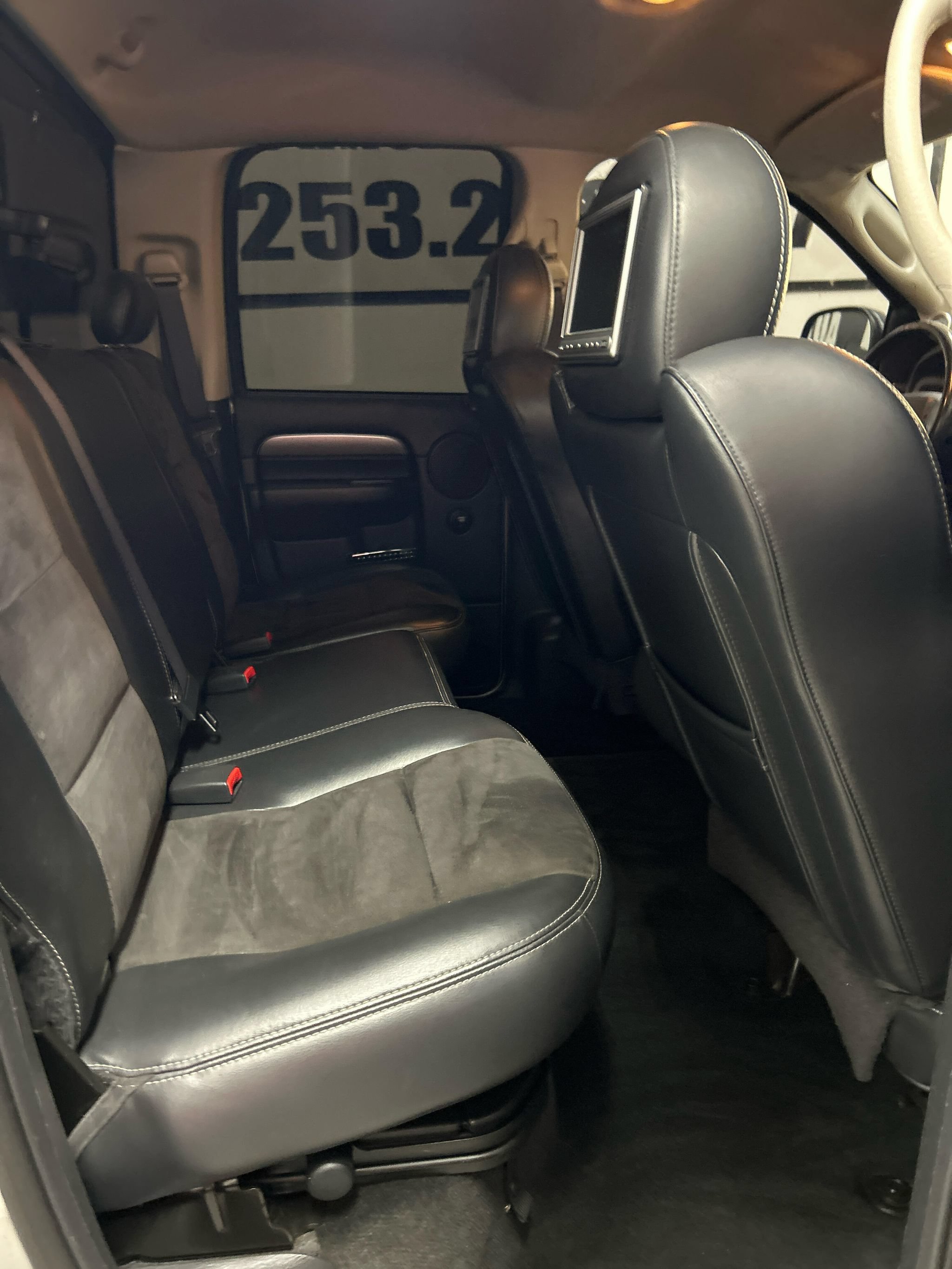 Used 2005 Dodge Ram 1500 Truck 2WD Quad Cab image 10