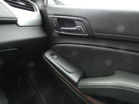 Used 2020 GMC Yukon SLT image 24