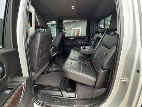 Used 2022 GMC Sierra 3500 SLT image 37