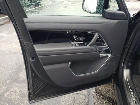 New 2026 Land Rover Range Rover SE AWD/4WD image 10