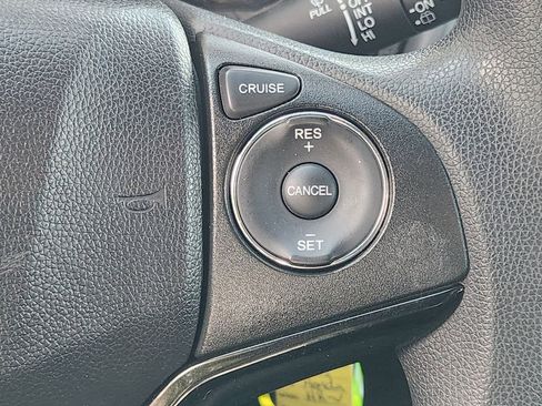 Certified 2018 Honda HR-V LX image 27