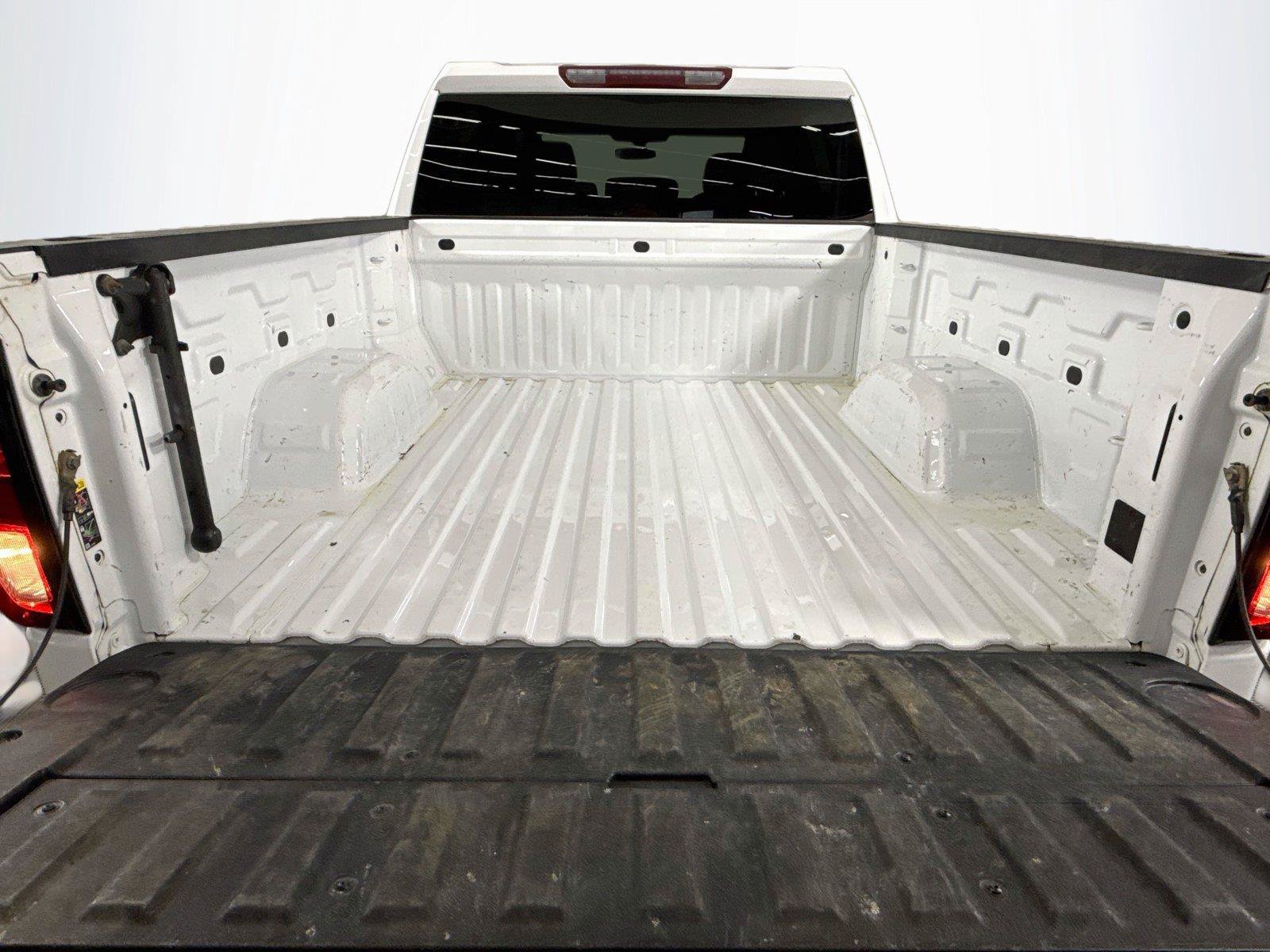 Used 2022 GMC Sierra 1500 SLE AWD/4WD image 17