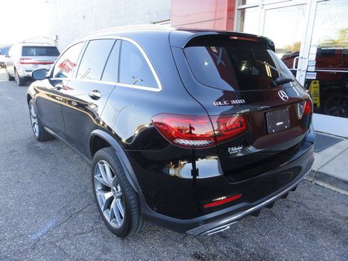 Used 2022 Mercedes-Benz GLC 300 4MATIC w/ AMG Line image 6