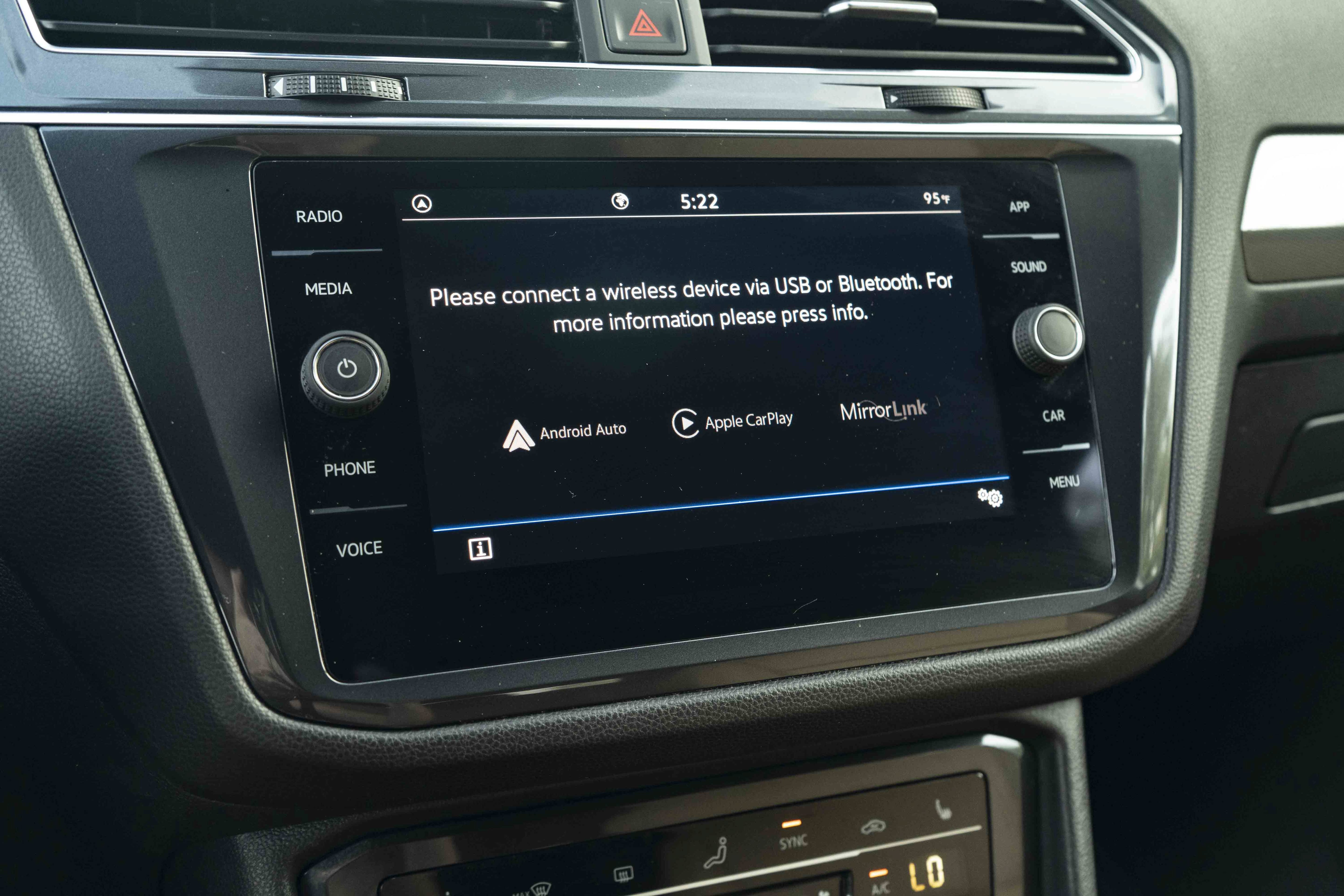 Certified 2022 Volkswagen Tiguan SE R-Line FWD image 26