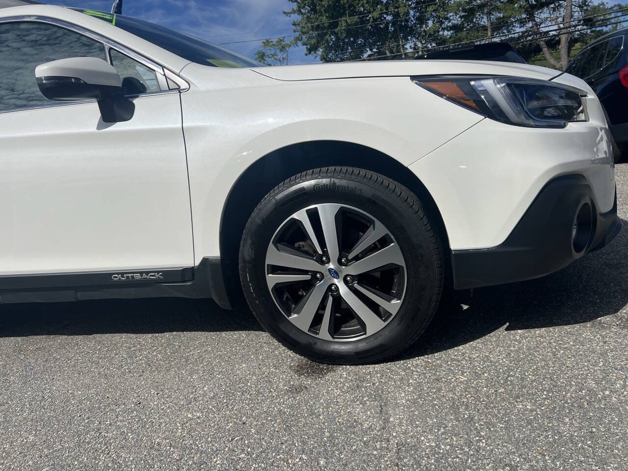 Used 2019 Subaru Outback 2.5i Limited AWD/4WD image 38