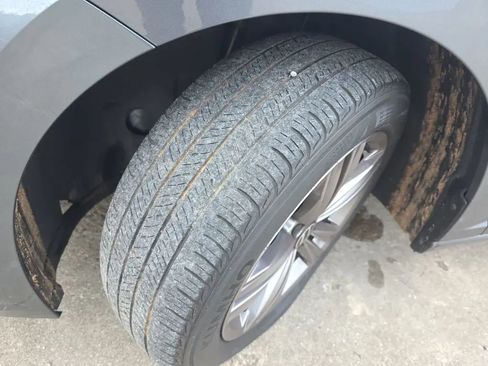 Used 2022 Volkswagen Jetta SE image 49