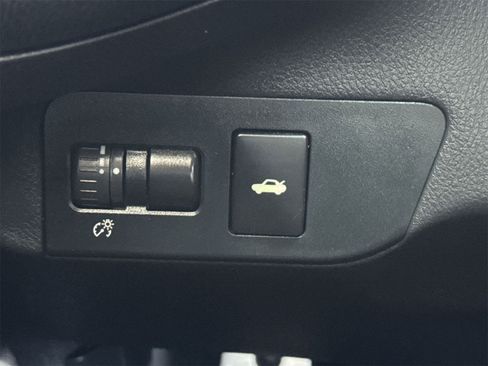 Used 2017 Toyota 86 image 31