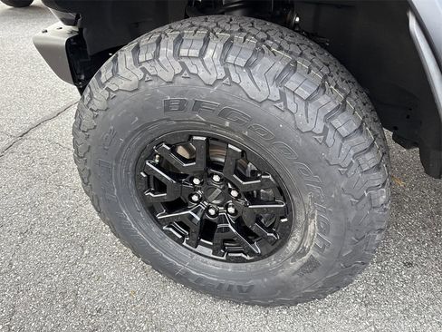Used 2023 Ford Bronco Raptor image 11
