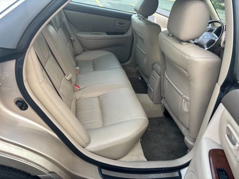Used 2001 Lexus ES 330 FWD image 26