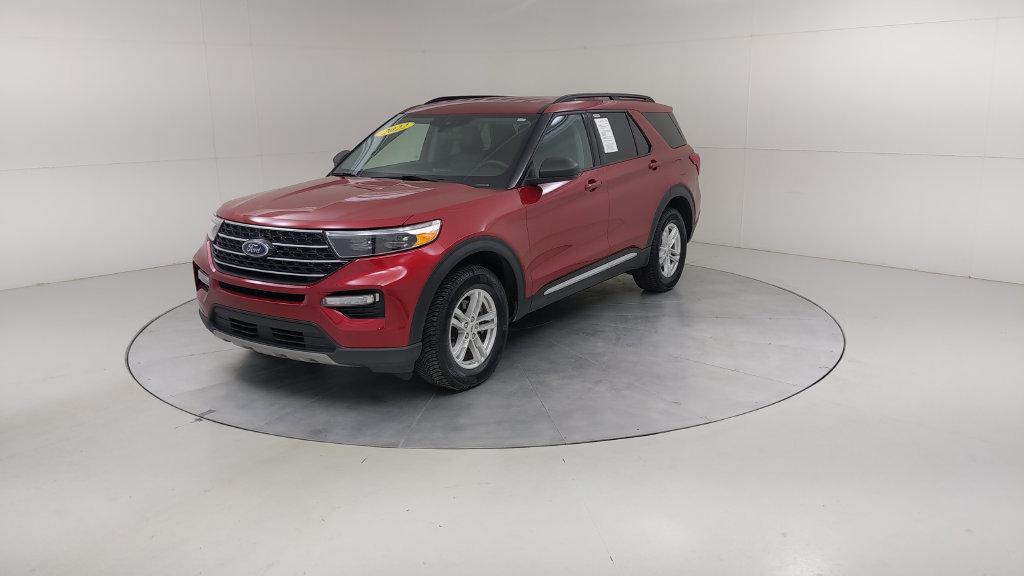 Certified 2022 Ford Explorer XLT w/ Equipment Group 202A AWD/4WD image 21