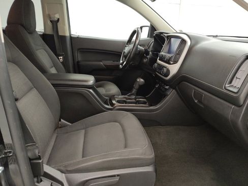Used 2015 GMC Canyon SLE image 21