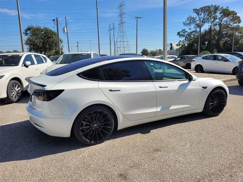 Used 2018 Tesla Model 3 Long Range image 8