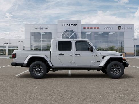 New 2026 Jeep Gladiator Sport AWD/4WD image 21