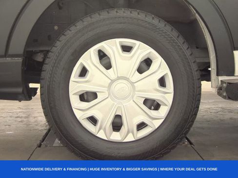 Used 2024 Ford Transit 250 Low Roof w/ Exterior Upgrade Package image 18