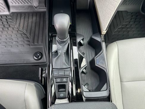 Certified 2026 Toyota Camry XLE AWD/4WD image 19