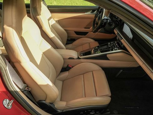 Used 2021 Porsche 911 Carrera S RWD image 24