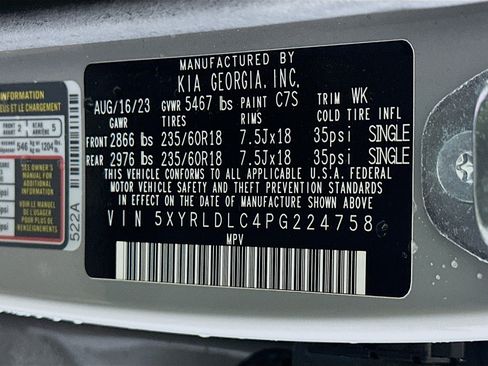Used 2023 Kia Sorento S w/ Panoramic Sunroof Package AWD/4WD image 12
