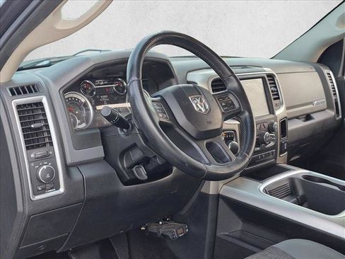 Used 2017 RAM 1500 Big Horn AWD/4WD image 9