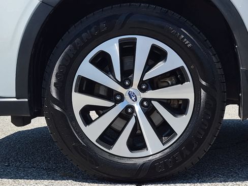 Used 2020 Subaru Outback Premium AWD/4WD image 6