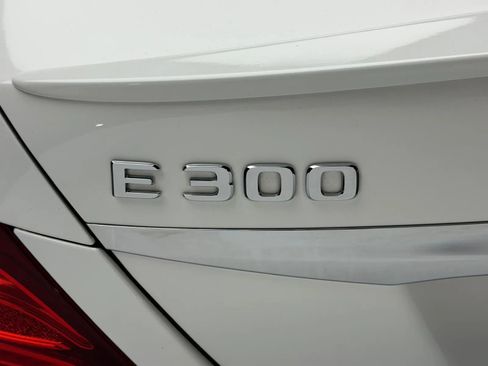 Used 2019 Mercedes-Benz E 300 image 9