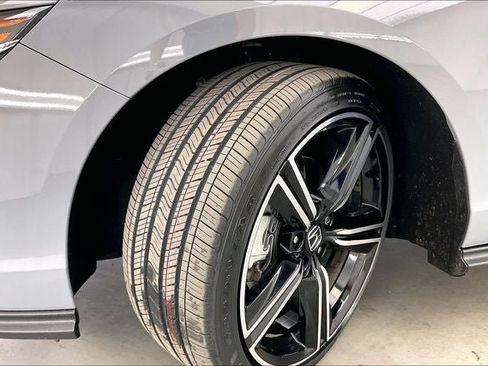 Certified 2024 Honda Accord Sport image 34