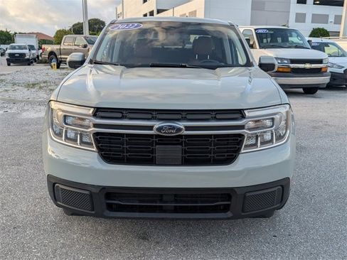 Certified 2022 Ford Maverick Lariat w/ Lariat Luxury Package image 2