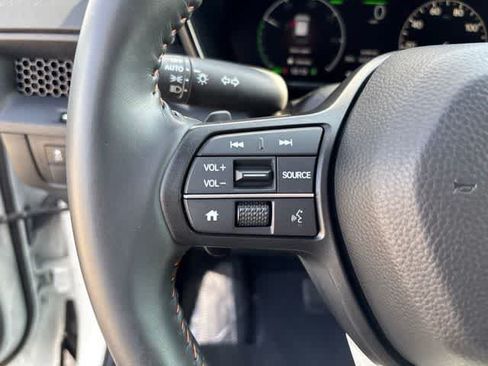 Used 2024 Honda CR-V Sport image 11