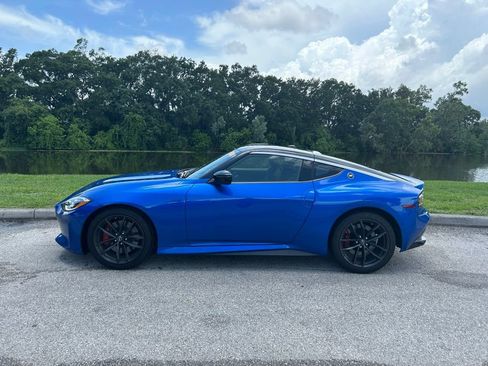 Used 2024 Nissan Z Performance w/ Floor Mat Package RWD image 3