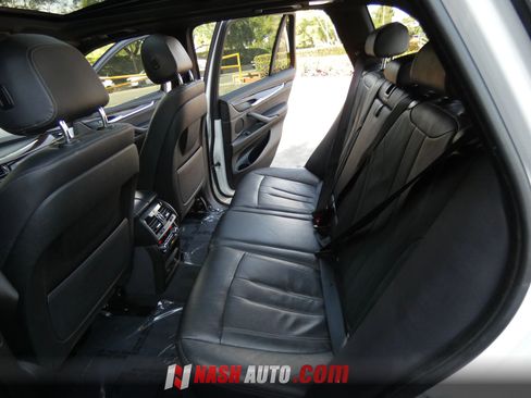 Used 2018 BMW X5 xDrive40e w/ Lighting Package AWD/4WD image 43