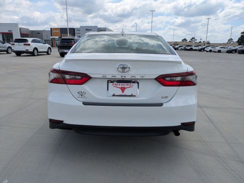 Certified 2023 Toyota Camry LE FWD image 6