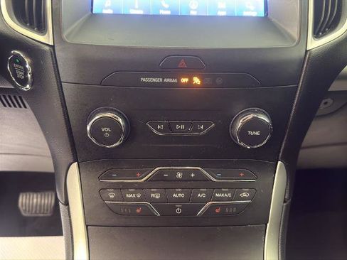 Certified 2020 Ford Edge SEL w/ Convenience Package AWD/4WD image 5