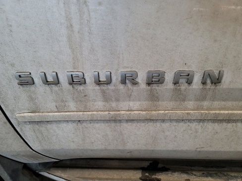 Used 2016 Chevrolet Suburban LTZ image 13