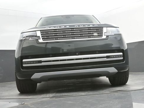 Used 2024 Land Rover Range Rover Autobiography image 40