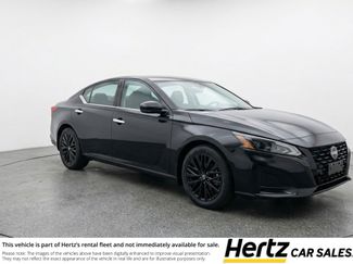 Used 2025 Nissan Altima 2.5 SV video 1