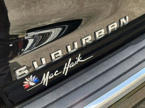 Used 2017 Chevrolet Suburban Premier image 33