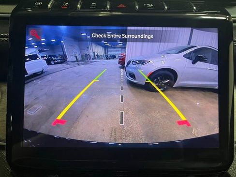 Used 2025 Jeep Grand Cherokee Limited w/ Trailer Tow Package image 23