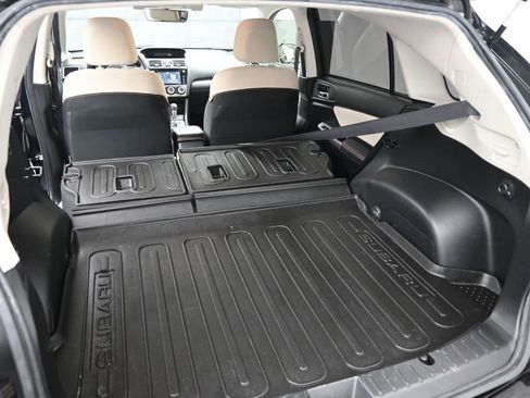 Used 2017 Subaru Crosstrek 2.0i Premium image 10