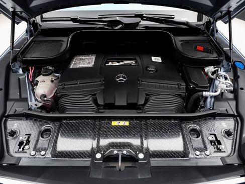 Used 2025 Mercedes-Benz Maybach GLS 600 4MATIC image 82