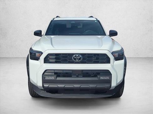 Certified 2025 Toyota 4Runner TRD Off-Road image 2