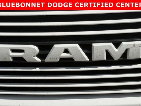 Used 2018 RAM 2500 Laramie w/ Sport Appearance Group AWD/4WD image 15