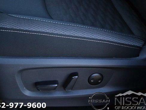 New 2026 Nissan Pathfinder SV image 15