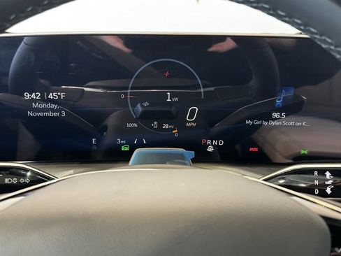 New 2026 Cadillac Vistiq Luxury image 27