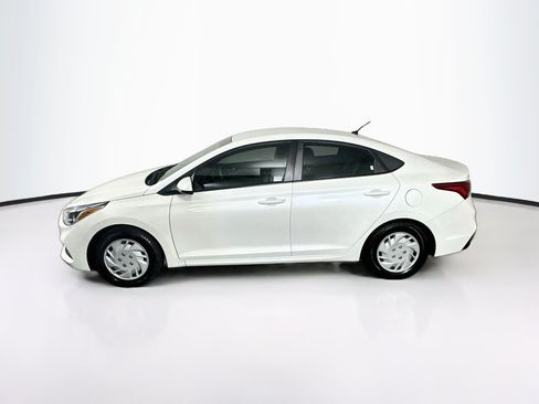 Used 2018 Hyundai Accent SE FWD image 4