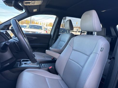 Used 2023 Honda Passport EX-L image 15