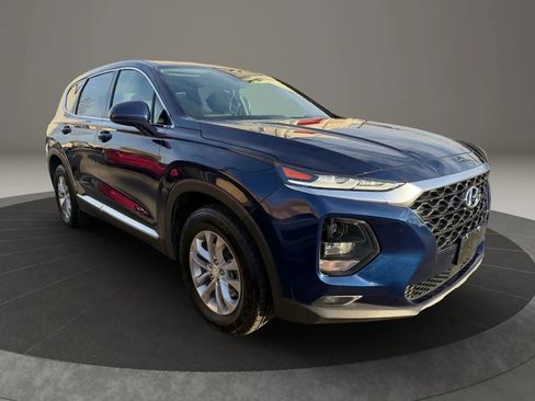 Used 2019 Hyundai Santa Fe SEL image 3