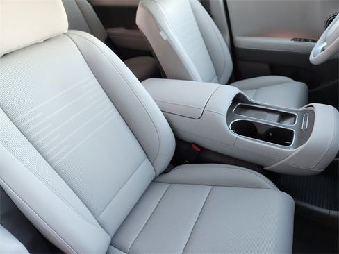 Used 2026 Hyundai Palisade Limited image 10