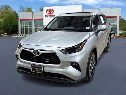 Certified 2025 Toyota Highlander XLE