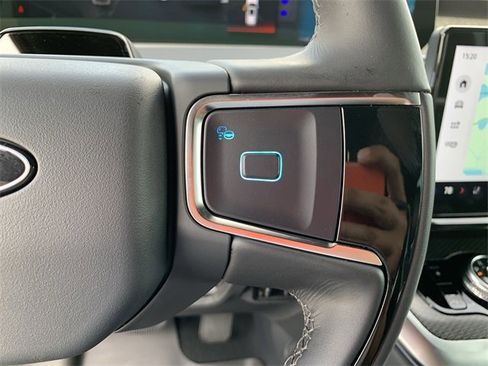 New 2025 Ford Expedition Max Platinum w/ Stealth Performance Package image 33