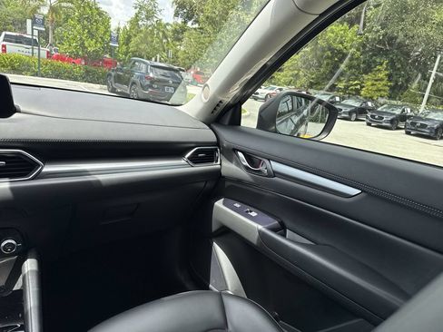 Used 2020 MAZDA CX-5 Touring FWD image 15